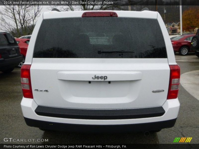 Bright White / Dark Slate Gray/Light Pebble 2014 Jeep Patriot Latitude 4x4