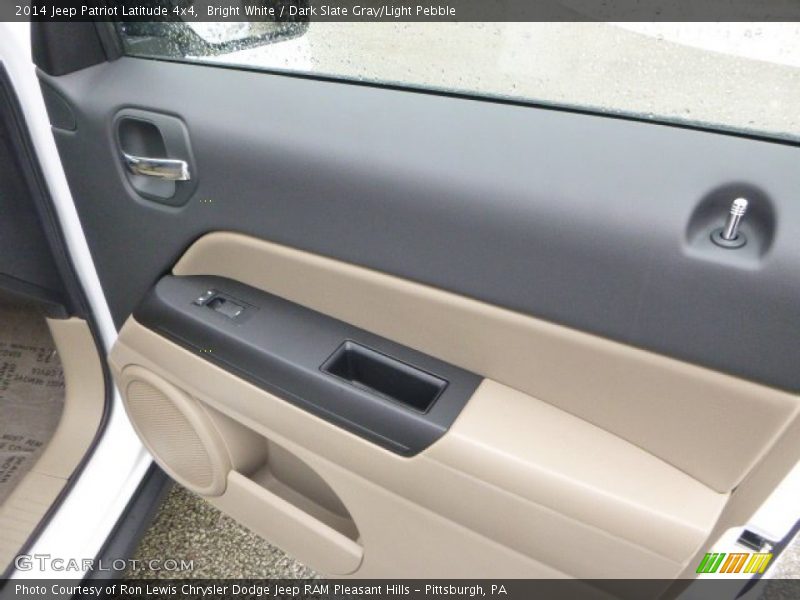 Bright White / Dark Slate Gray/Light Pebble 2014 Jeep Patriot Latitude 4x4