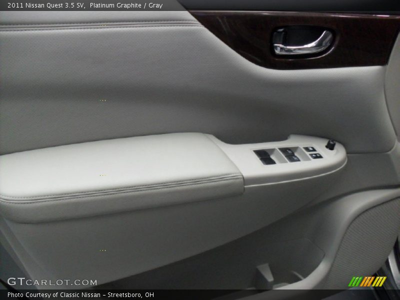 Platinum Graphite / Gray 2011 Nissan Quest 3.5 SV