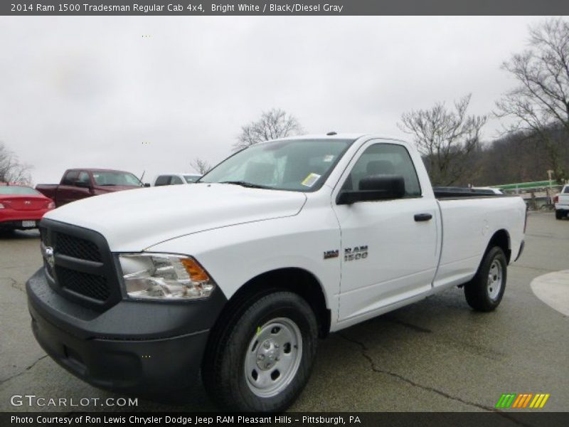 Front 3/4 View of 2014 1500 Tradesman Regular Cab 4x4