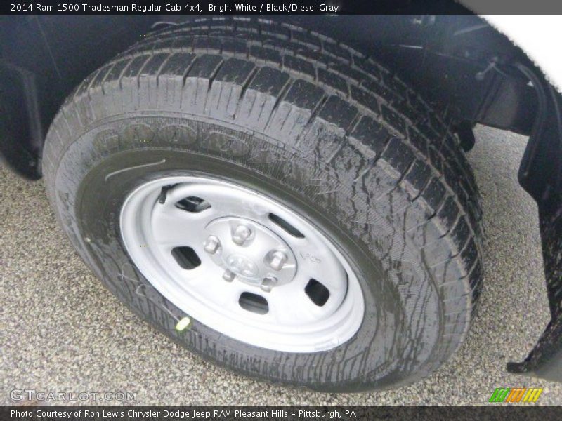 Bright White / Black/Diesel Gray 2014 Ram 1500 Tradesman Regular Cab 4x4