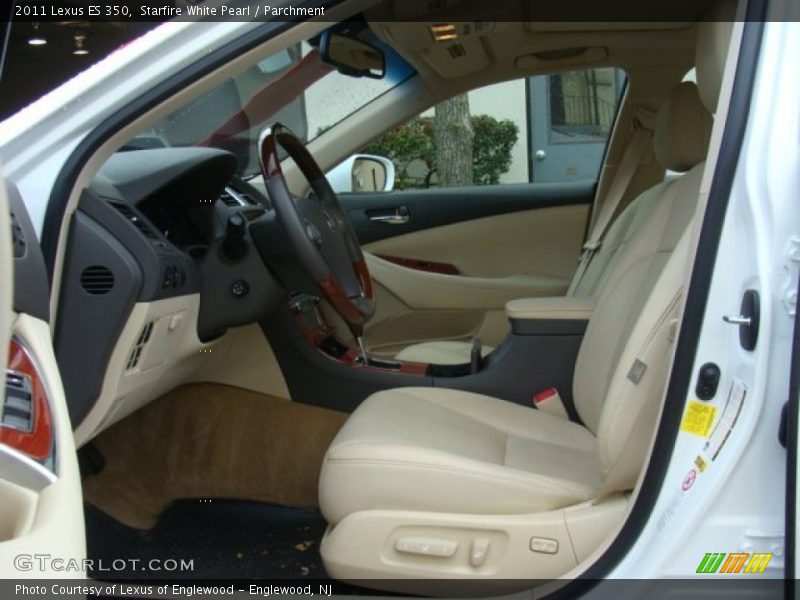 Starfire White Pearl / Parchment 2011 Lexus ES 350