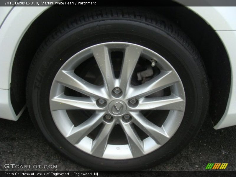 Starfire White Pearl / Parchment 2011 Lexus ES 350