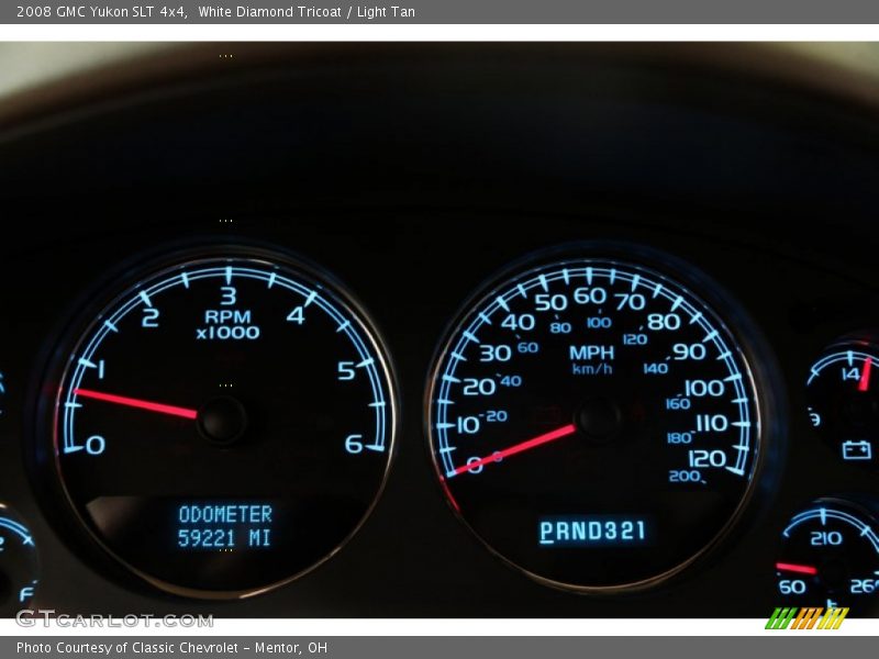 White Diamond Tricoat / Light Tan 2008 GMC Yukon SLT 4x4