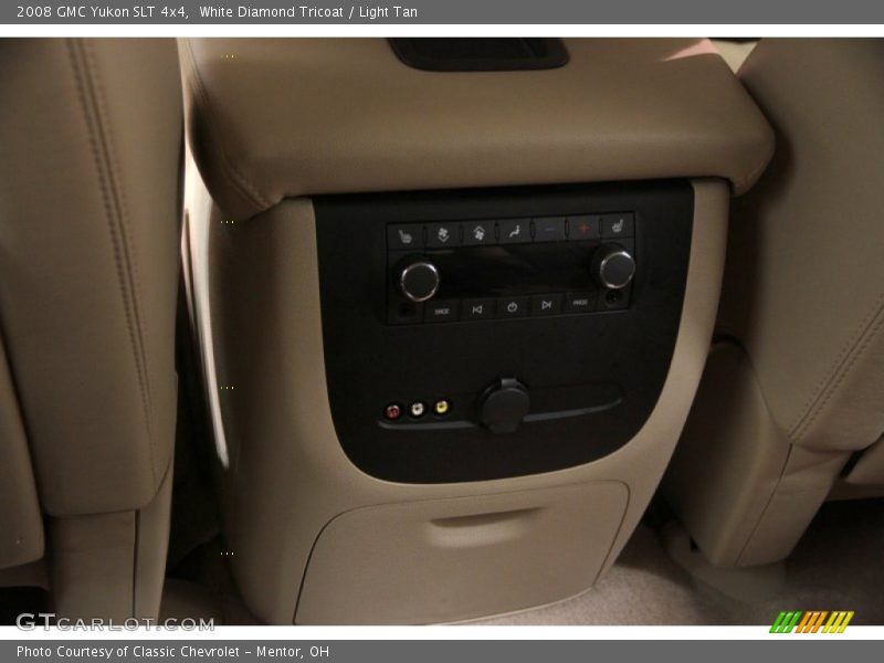 White Diamond Tricoat / Light Tan 2008 GMC Yukon SLT 4x4