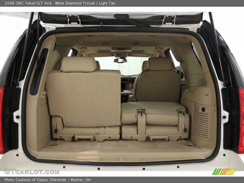 White Diamond Tricoat / Light Tan 2008 GMC Yukon SLT 4x4