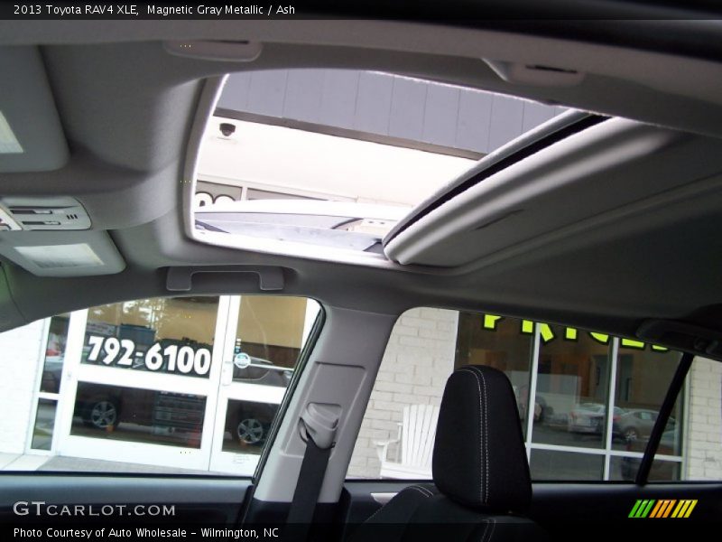 Magnetic Gray Metallic / Ash 2013 Toyota RAV4 XLE