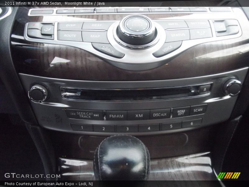 Moonlight White / Java 2011 Infiniti M 37x AWD Sedan