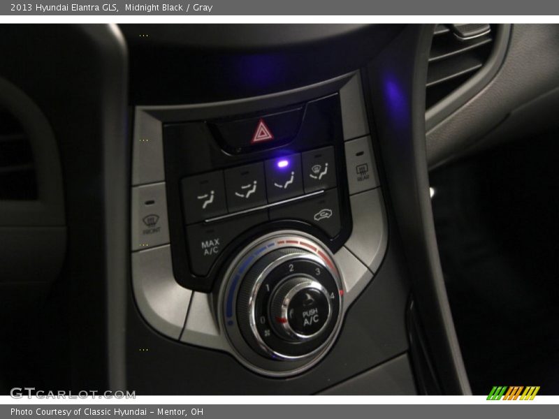 Midnight Black / Gray 2013 Hyundai Elantra GLS