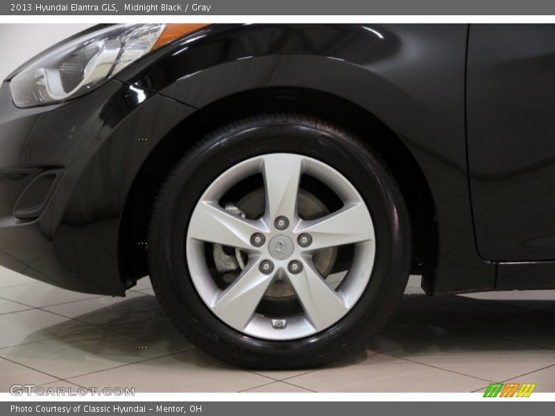 Midnight Black / Gray 2013 Hyundai Elantra GLS