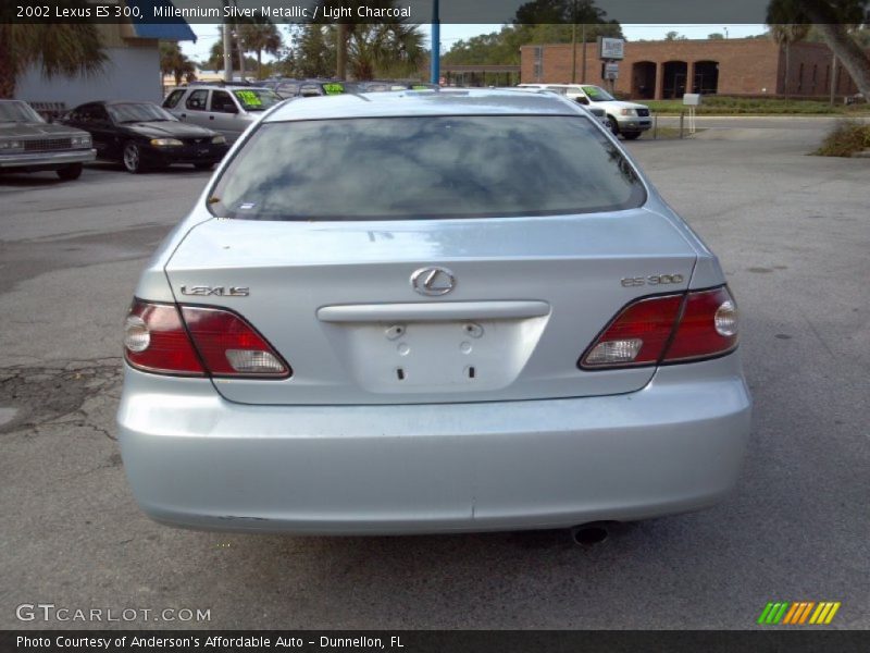 Millennium Silver Metallic / Light Charcoal 2002 Lexus ES 300