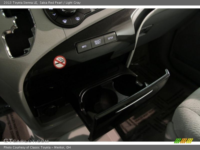 Salsa Red Pearl / Light Gray 2013 Toyota Sienna LE