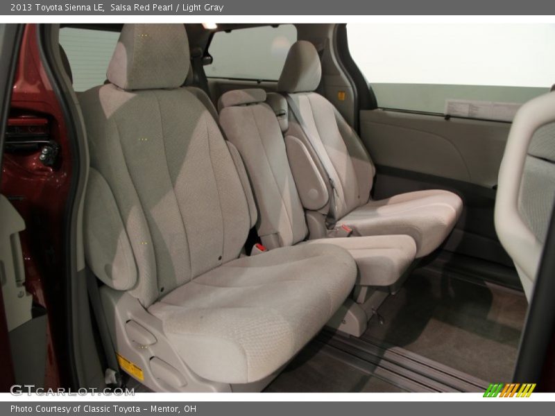 Salsa Red Pearl / Light Gray 2013 Toyota Sienna LE