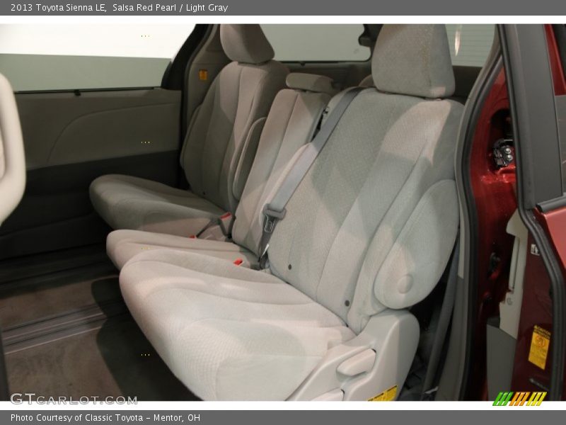 Salsa Red Pearl / Light Gray 2013 Toyota Sienna LE