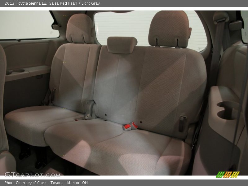 Salsa Red Pearl / Light Gray 2013 Toyota Sienna LE