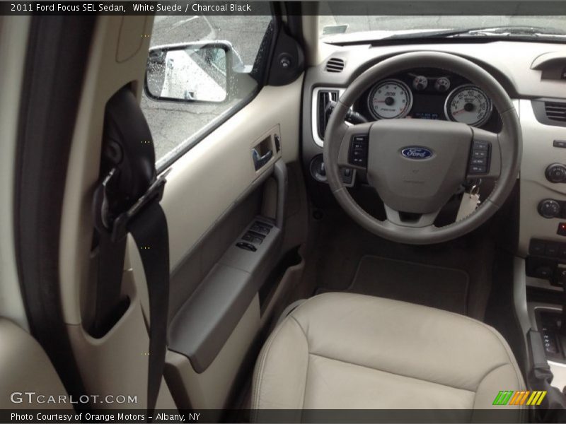 White Suede / Charcoal Black 2011 Ford Focus SEL Sedan