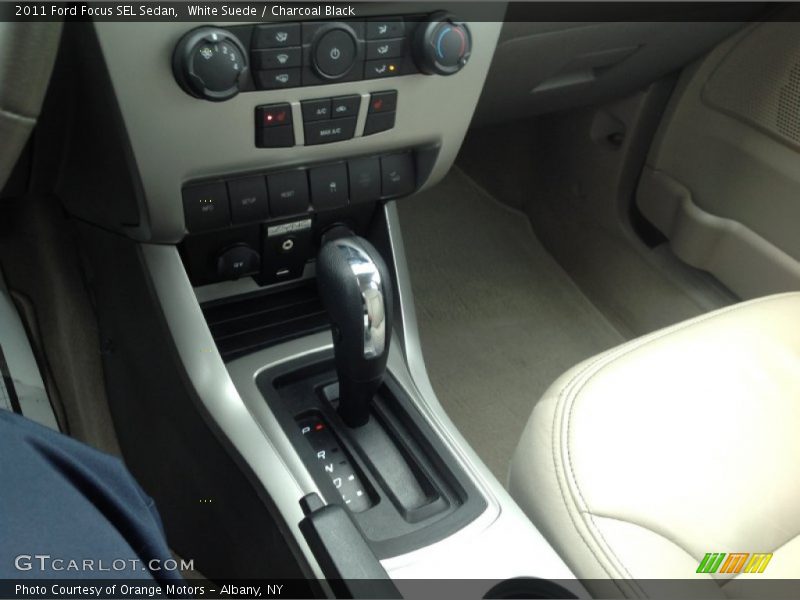 White Suede / Charcoal Black 2011 Ford Focus SEL Sedan