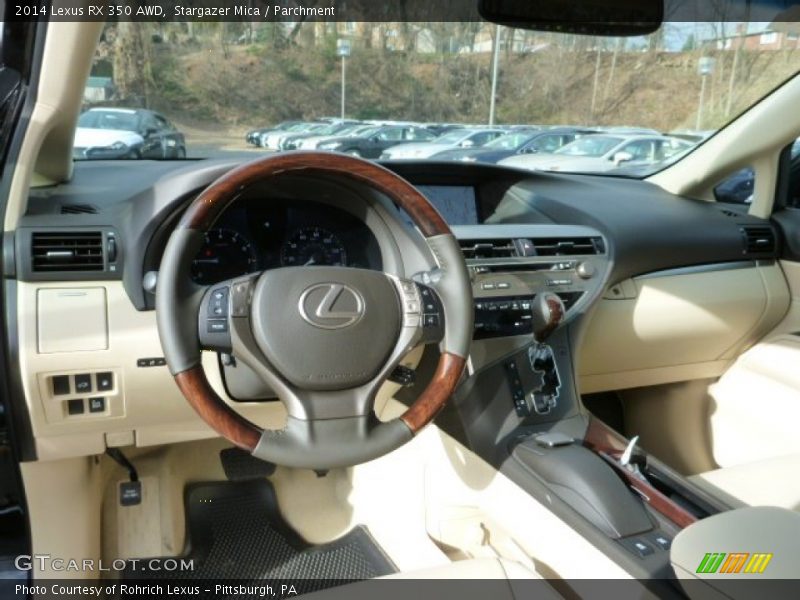 Dashboard of 2014 RX 350 AWD