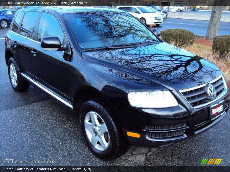 Black / Anthracite 2006 Volkswagen Touareg V6