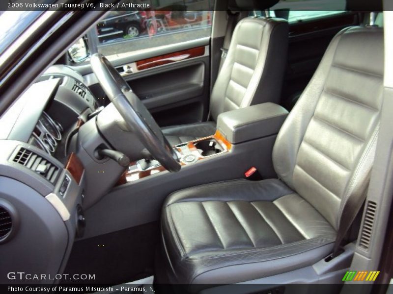 Black / Anthracite 2006 Volkswagen Touareg V6