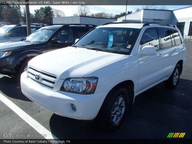 Super White / Ash Gray 2006 Toyota Highlander V6 4WD