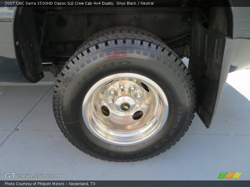 Onyx Black / Neutral 2007 GMC Sierra 3500HD Classic SLE Crew Cab 4x4 Dually