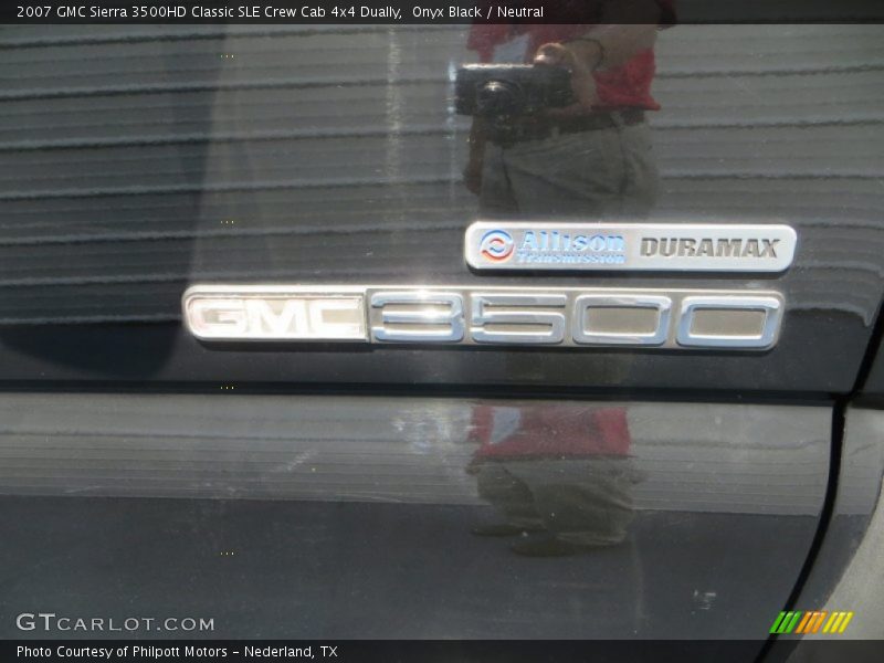 Onyx Black / Neutral 2007 GMC Sierra 3500HD Classic SLE Crew Cab 4x4 Dually