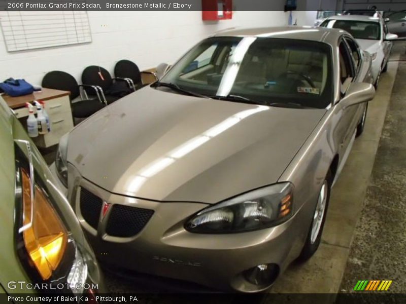 Bronzestone Metallic / Ebony 2006 Pontiac Grand Prix Sedan