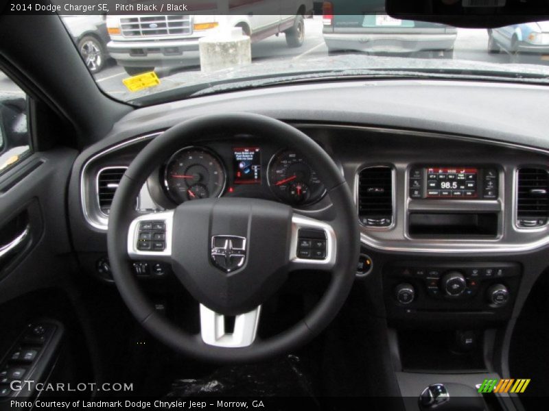 Pitch Black / Black 2014 Dodge Charger SE