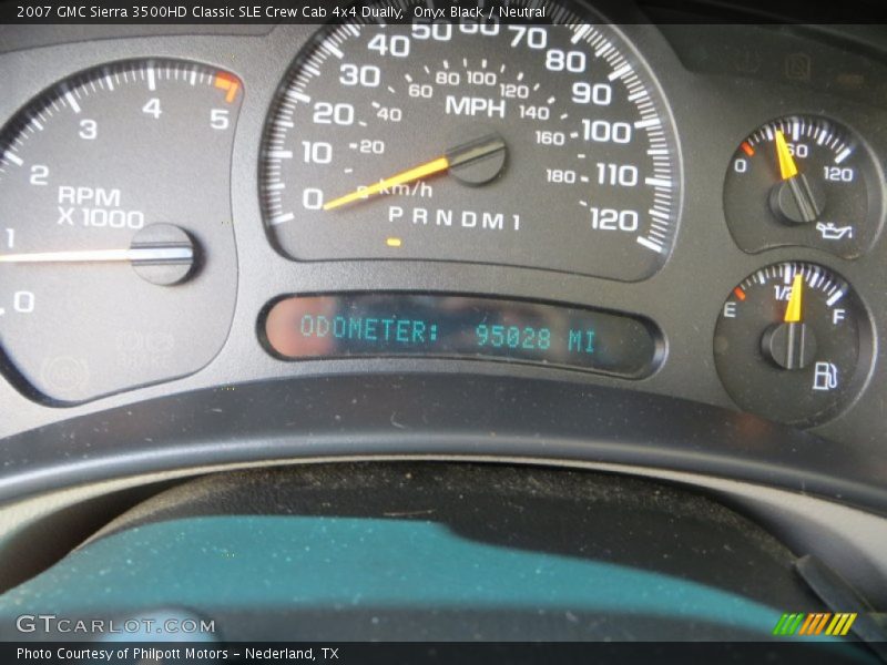 Onyx Black / Neutral 2007 GMC Sierra 3500HD Classic SLE Crew Cab 4x4 Dually