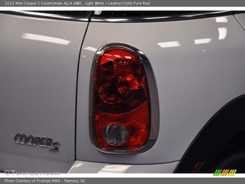 Light White / Leather/Cloth Pure Red 2013 Mini Cooper S Countryman ALL4 AWD