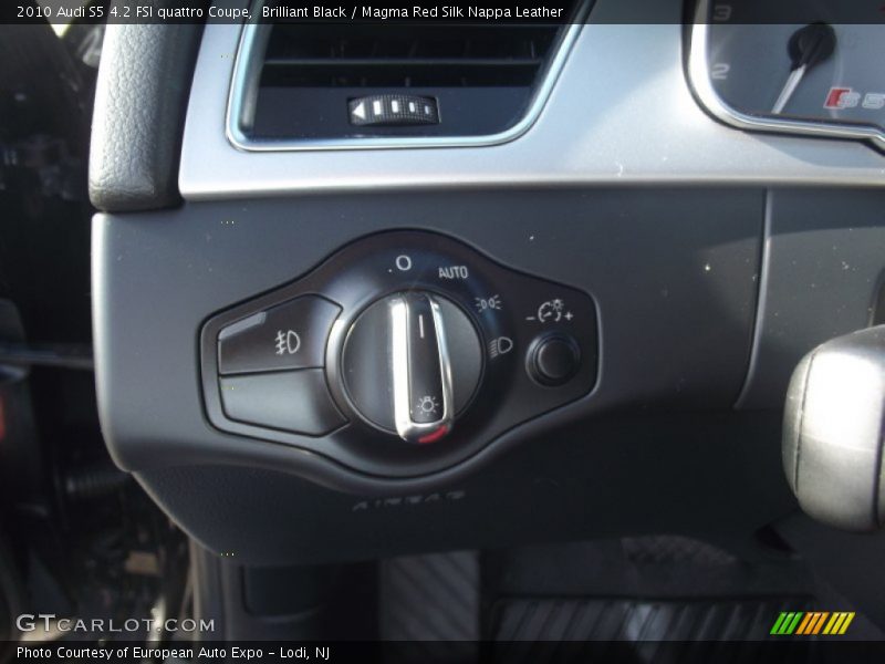 Controls of 2010 S5 4.2 FSI quattro Coupe