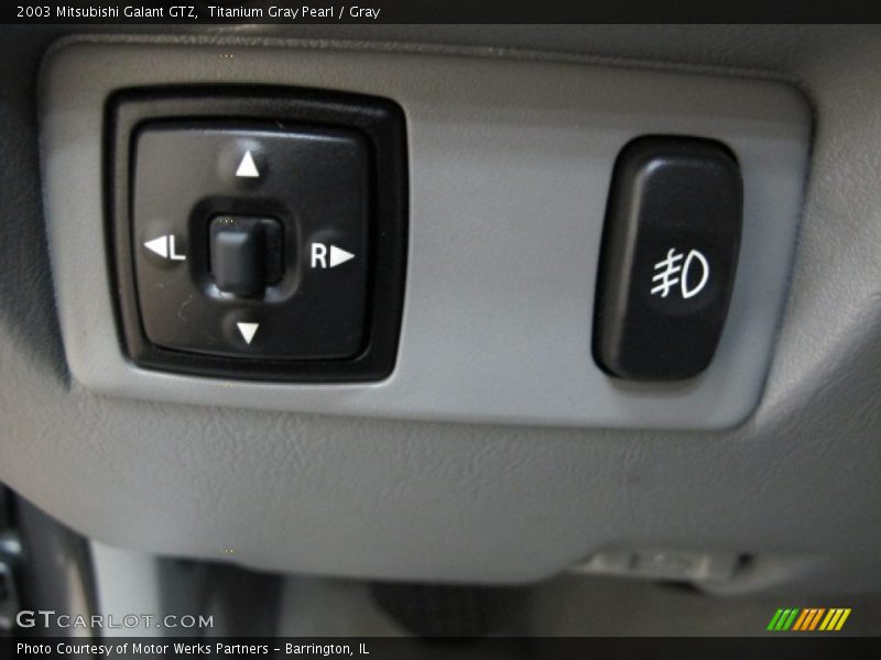 Titanium Gray Pearl / Gray 2003 Mitsubishi Galant GTZ