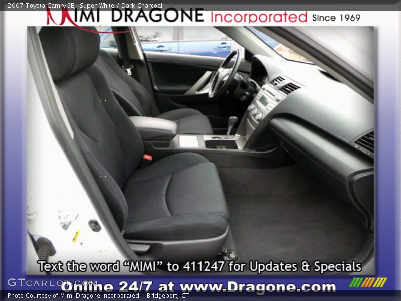 Super White / Dark Charcoal 2007 Toyota Camry SE