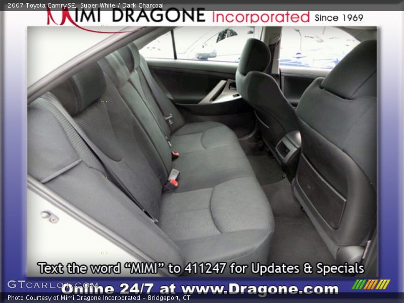 Super White / Dark Charcoal 2007 Toyota Camry SE