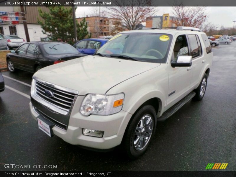 Cashmere Tri-Coat / Camel 2006 Ford Explorer Limited 4x4