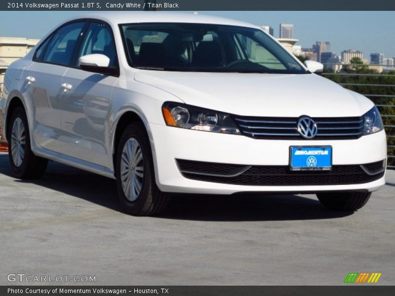 Candy White / Titan Black 2014 Volkswagen Passat 1.8T S