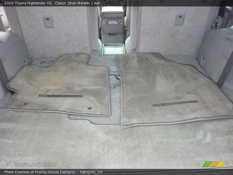 Classic Silver Metallic / Ash 2009 Toyota Highlander V6