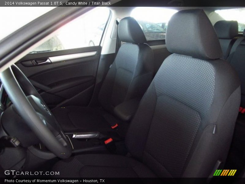 Candy White / Titan Black 2014 Volkswagen Passat 1.8T S