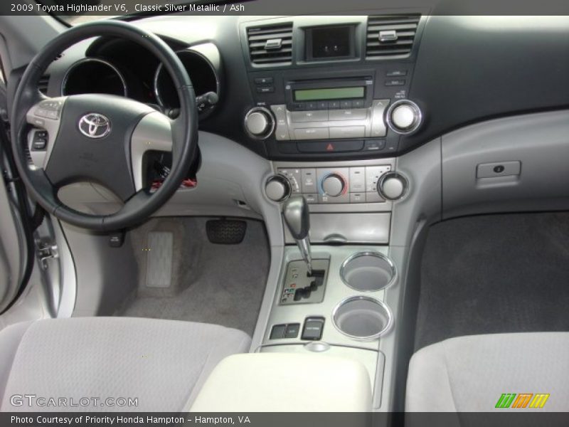 Classic Silver Metallic / Ash 2009 Toyota Highlander V6