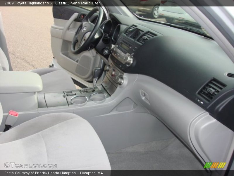 Classic Silver Metallic / Ash 2009 Toyota Highlander V6