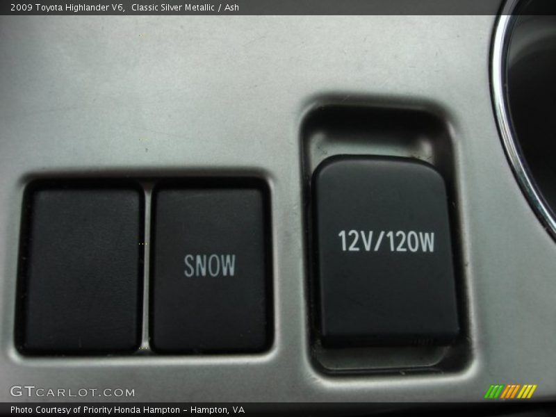 Classic Silver Metallic / Ash 2009 Toyota Highlander V6