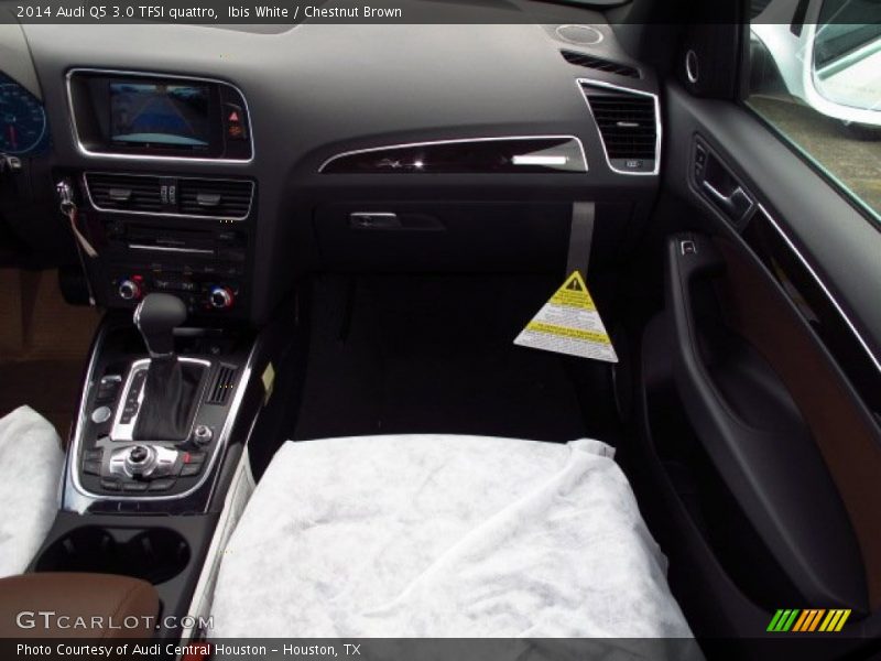 Ibis White / Chestnut Brown 2014 Audi Q5 3.0 TFSI quattro