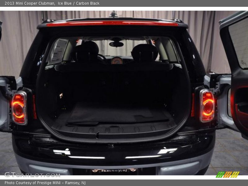 Ice Blue / Carbon Black 2013 Mini Cooper Clubman