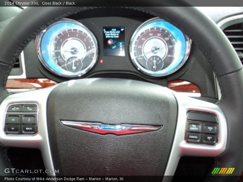 Gloss Black / Black 2014 Chrysler 300