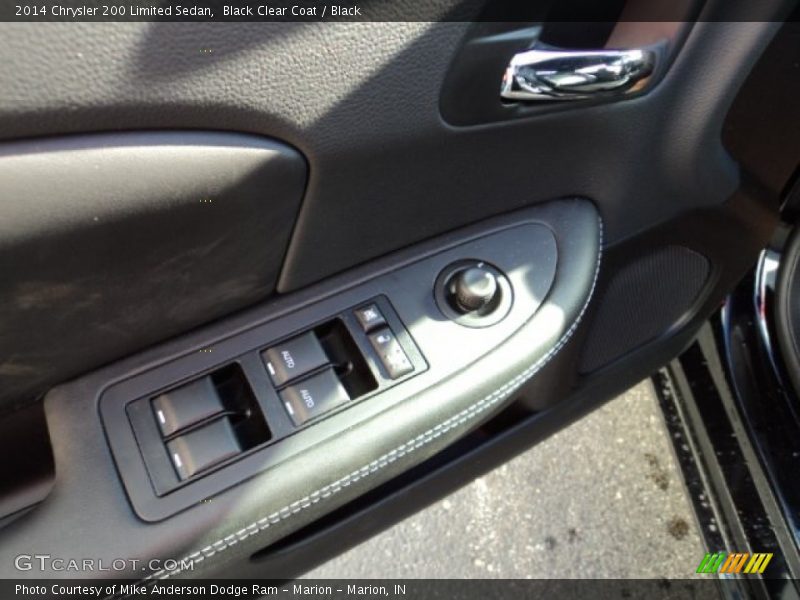 Black Clear Coat / Black 2014 Chrysler 200 Limited Sedan