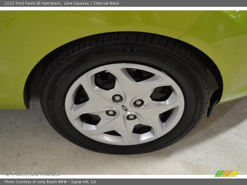 Lime Squeeze / Charcoal Black 2013 Ford Fiesta SE Hatchback