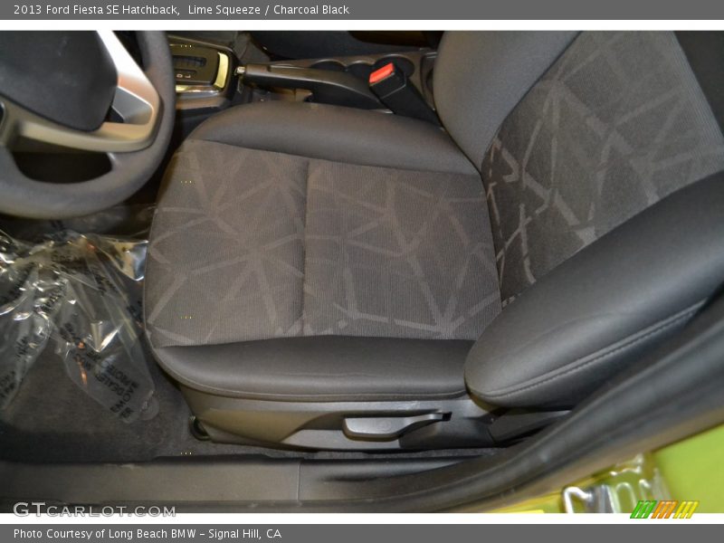 Lime Squeeze / Charcoal Black 2013 Ford Fiesta SE Hatchback