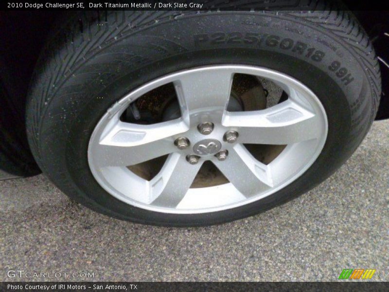 Dark Titanium Metallic / Dark Slate Gray 2010 Dodge Challenger SE