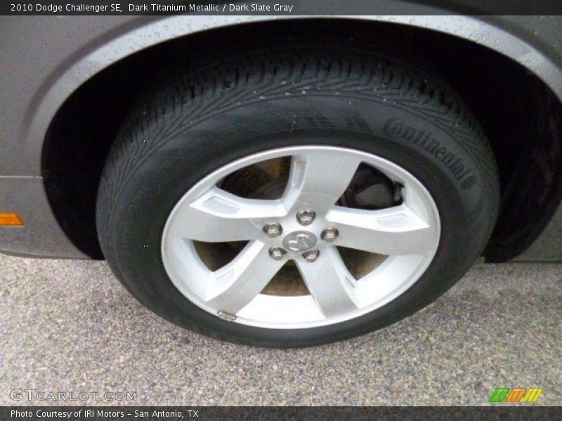 Dark Titanium Metallic / Dark Slate Gray 2010 Dodge Challenger SE